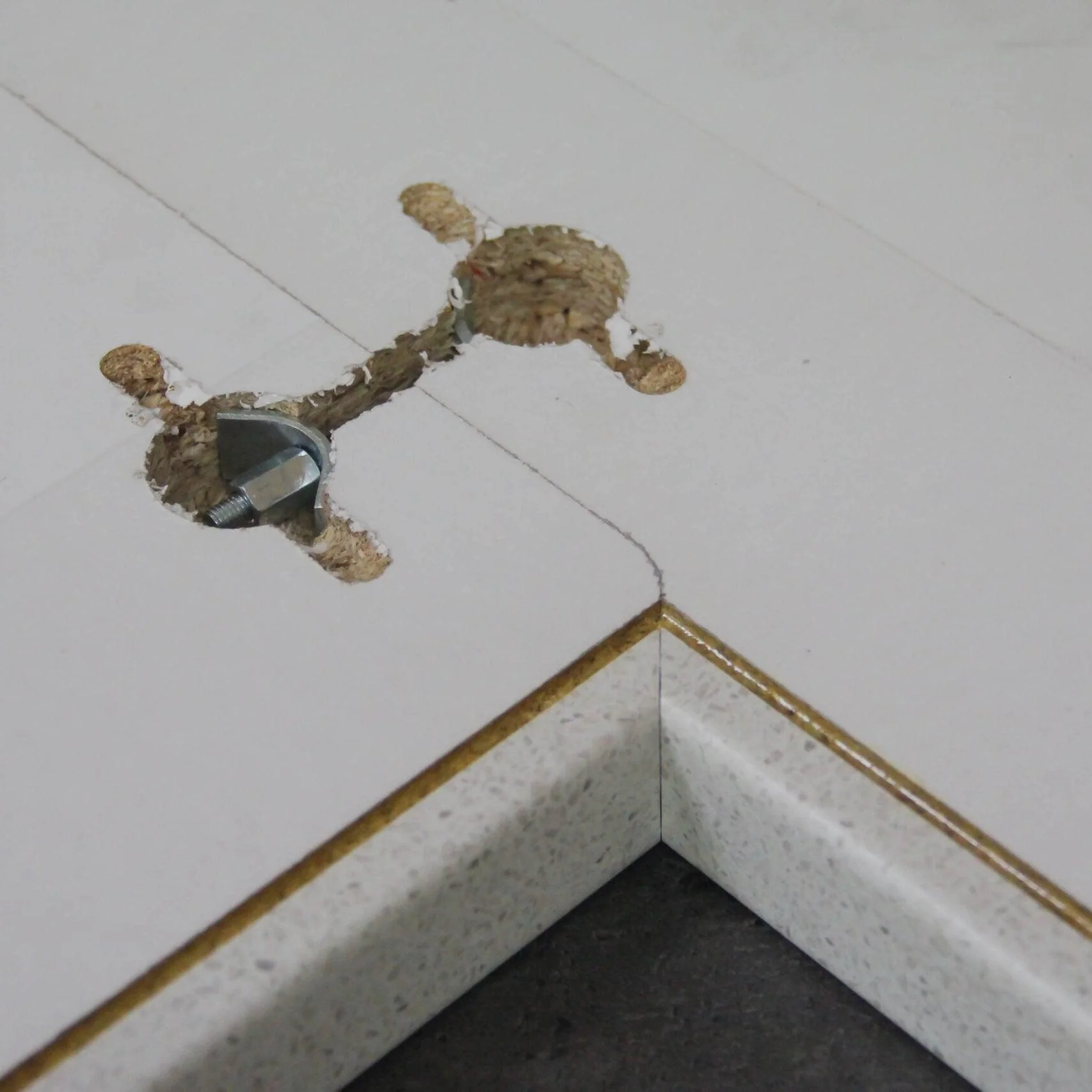 Benchtop Connector - Image 2