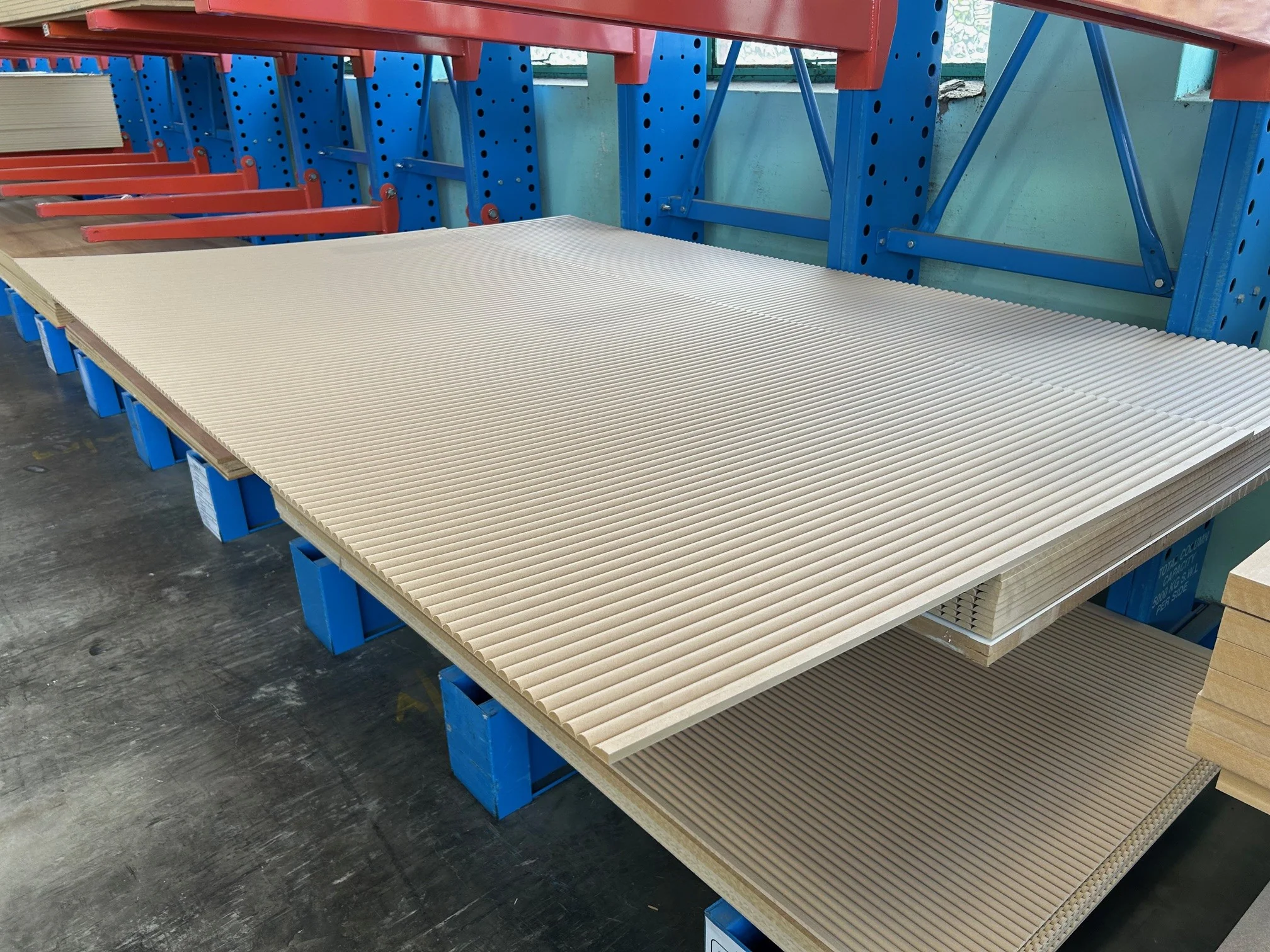 Half Round Bending Panel 2400x1200x9mm - Raw MR MDF - Image 4