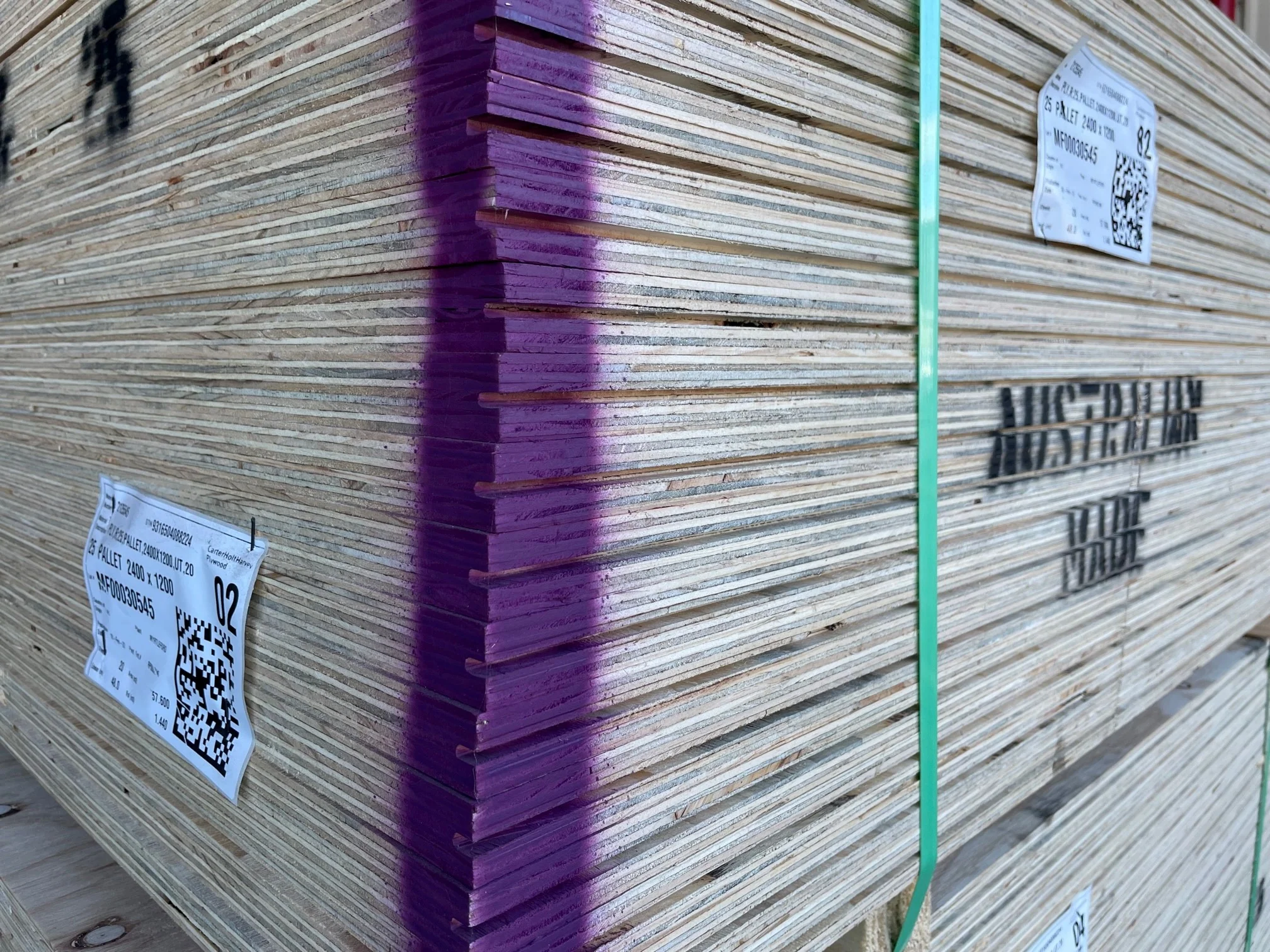 Pine Non-Structural Plywood 25mm x 2400x1200mm - Image 3
