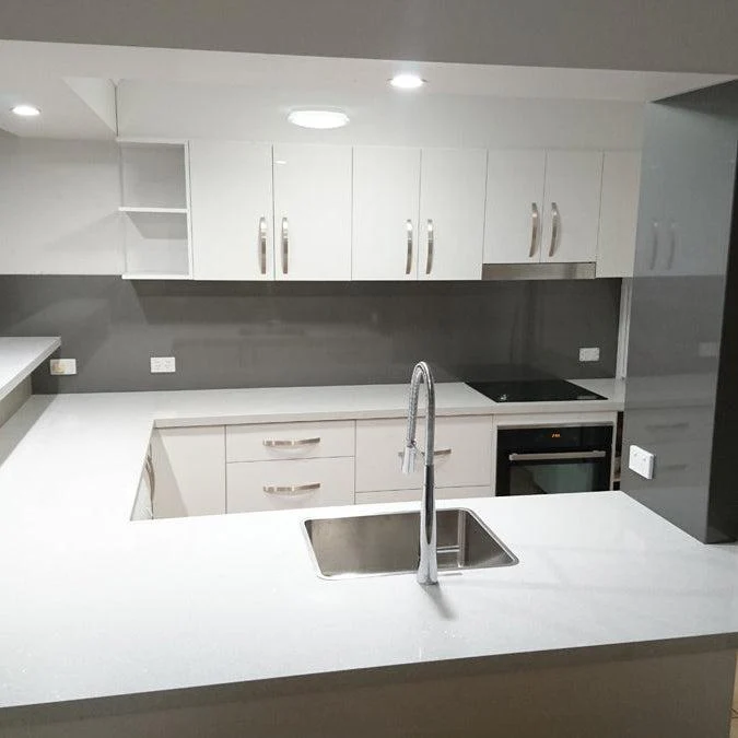 Pepper Metallic Splashback - Image 2