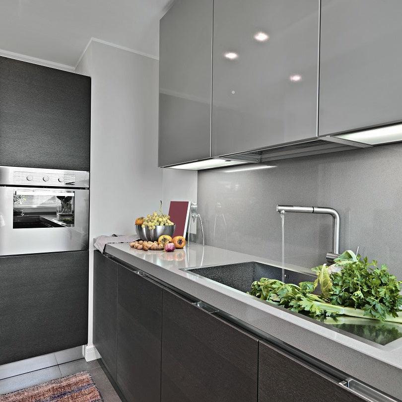 Platinum Metallic Splashback - Image 2