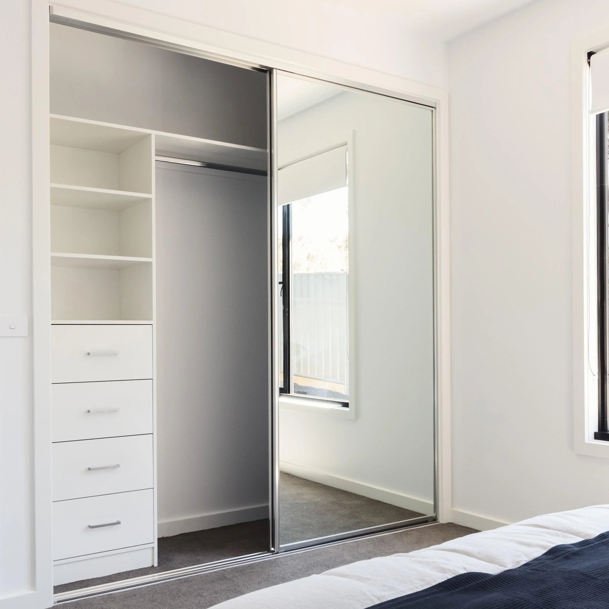 Wardrobe Silent Roller - Image 2