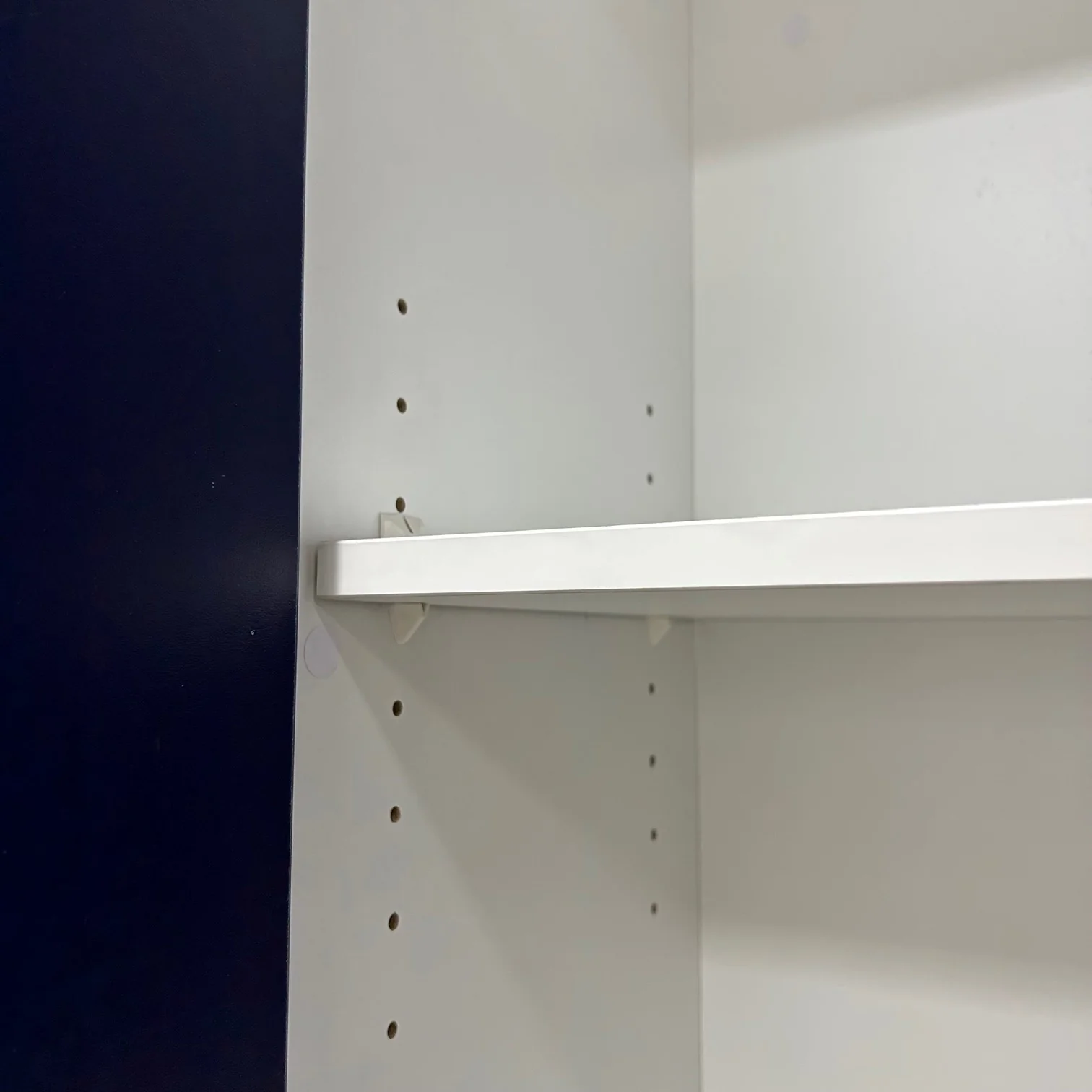 White Lock-In Shelf Support - Image 3